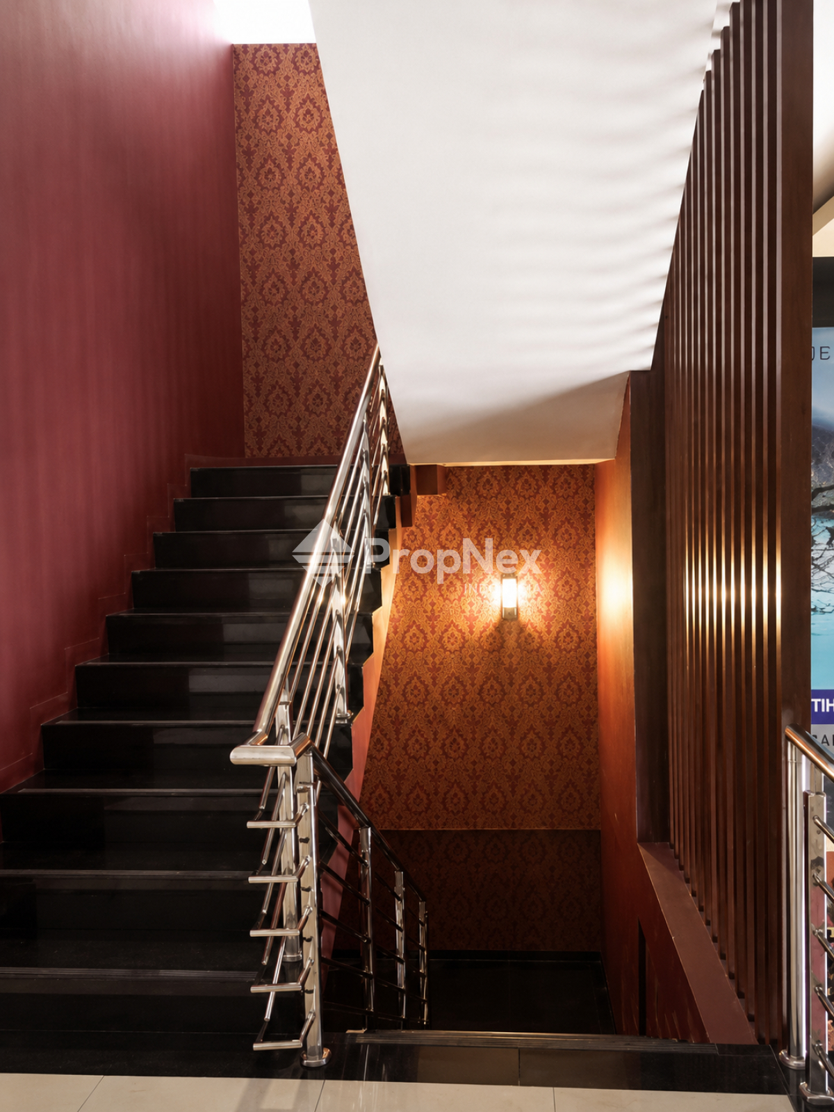 Murah ( Under Appraisal ) Hotel 2 di Sayap Pasteur Occupancy 65% — foto 5